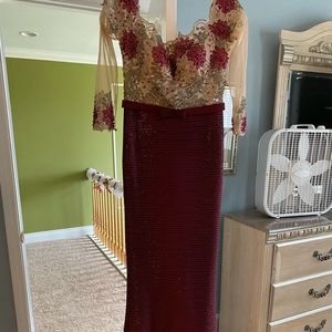 Cream and burgundy Evening dress